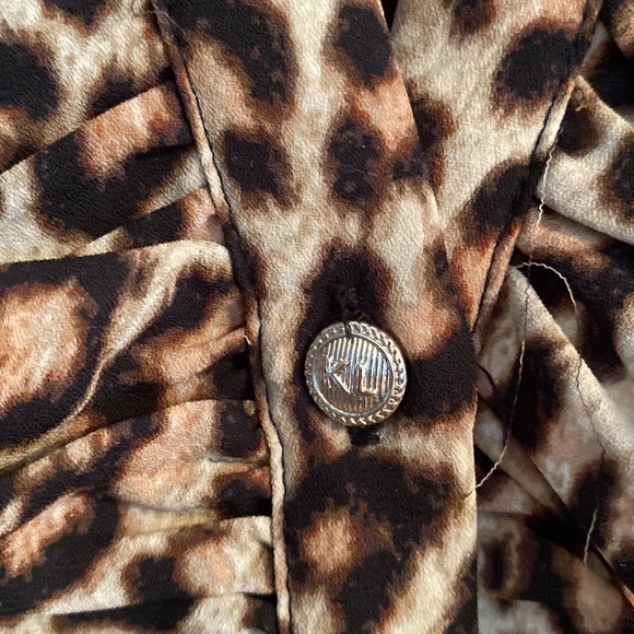 KARL LAGERFELD PARIS Leopard Print Blouse - Picture 4 of 8